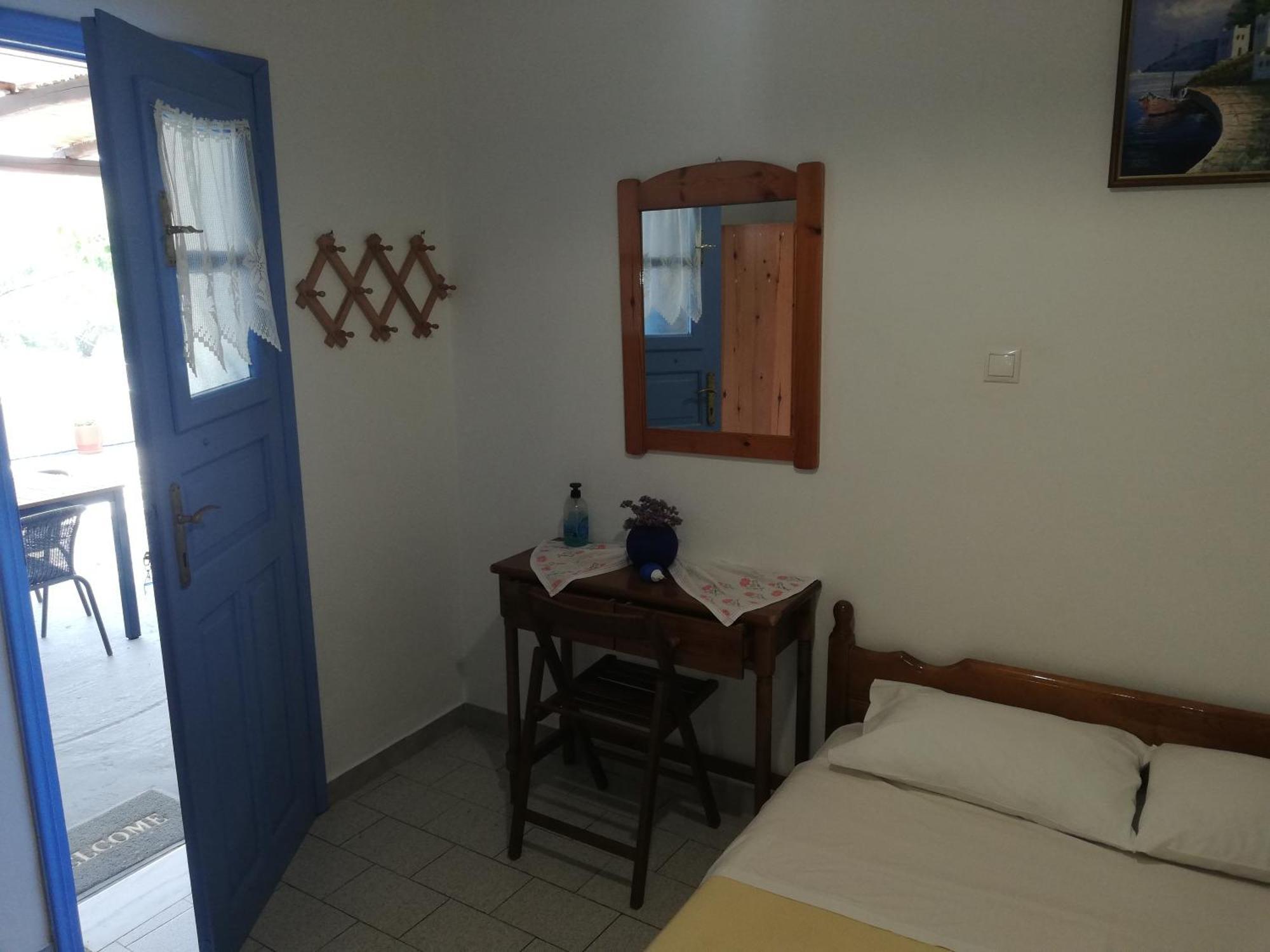 Blue House Aparthotel Acherounes Exterior foto
